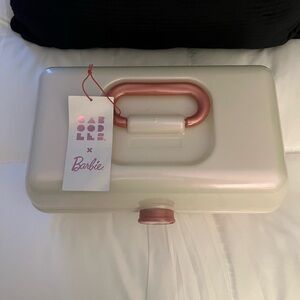 Barbie makeup case